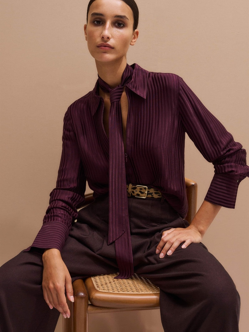 ME + EM AM-PM Shirt + Tie in Purple Tonal Stripe Satin Size 4 Merlot